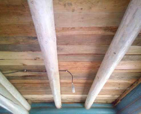 деревянный потолок перед покраской